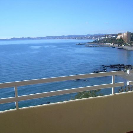 Holidays2Benalmadena Torrequebrada Sea View Front Beach With Pool Parking & Terraces Eksteriør bilde
