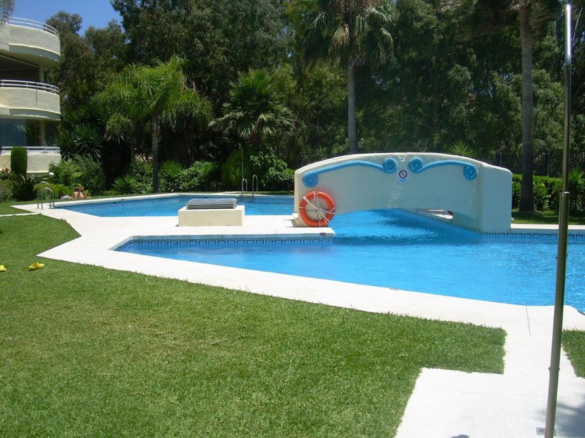 Holidays2Benalmadena Torrequebrada Sea View Front Beach With Pool Parking & Terraces Eksteriør bilde