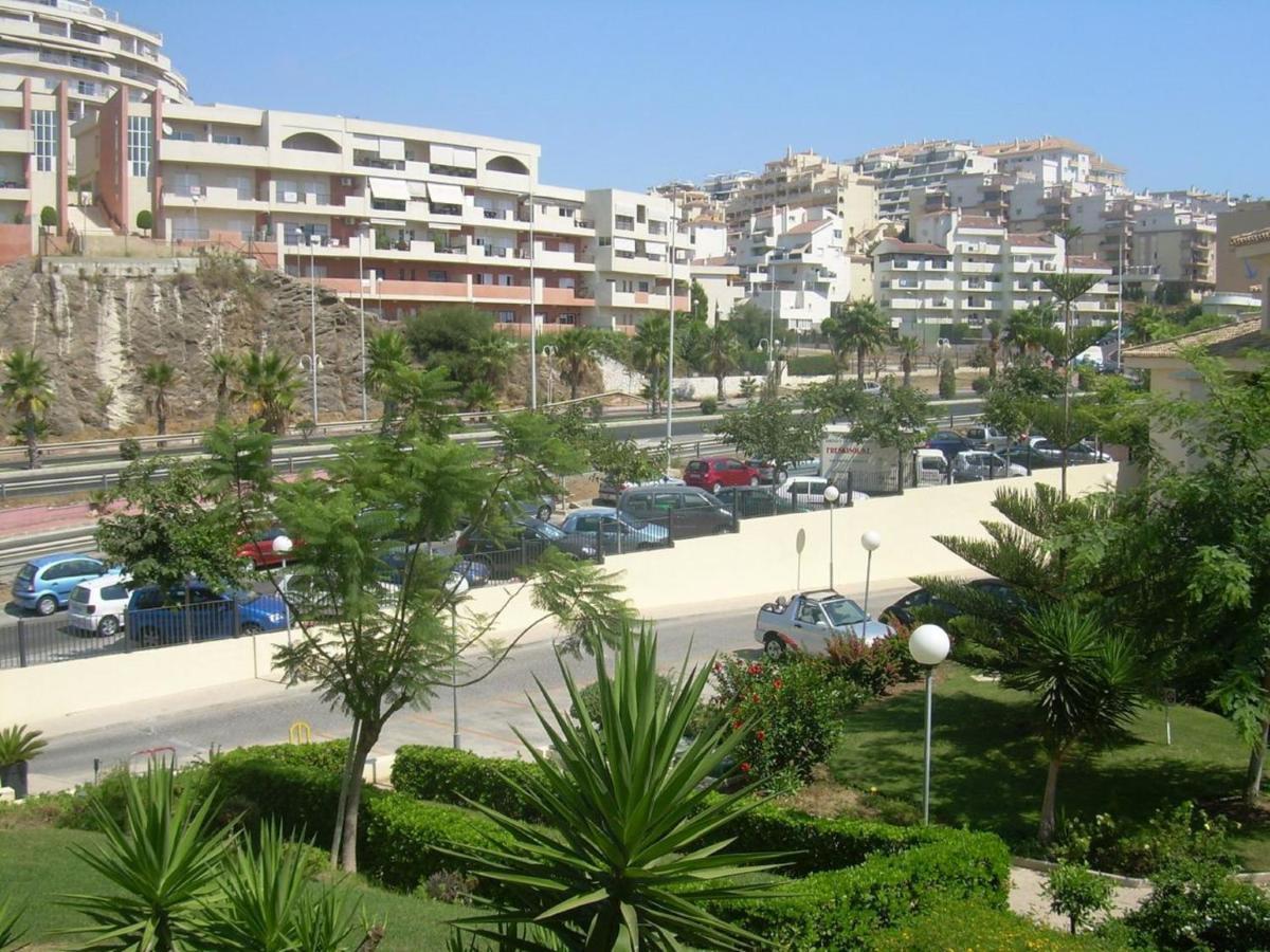 Holidays2Benalmadena Torrequebrada Sea View Front Beach With Pool Parking & Terraces Eksteriør bilde