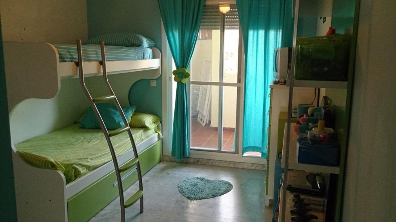Holidays2Benalmadena Torrequebrada Sea View Front Beach With Pool Parking & Terraces Eksteriør bilde