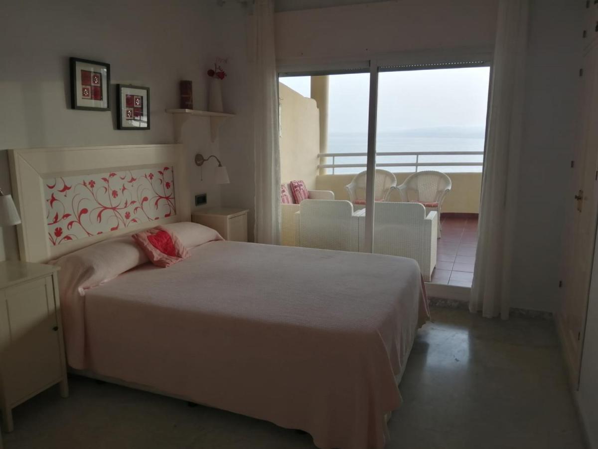 Holidays2Benalmadena Torrequebrada Sea View Front Beach With Pool Parking & Terraces Eksteriør bilde